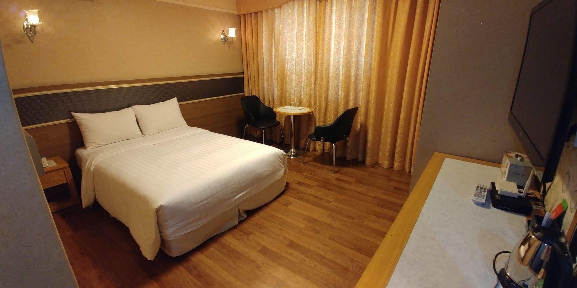 Tae Pyeong Yang Hotel Anszan Kültér fotó